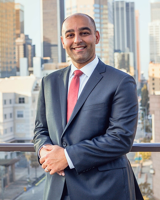 Farzad Seyfnia